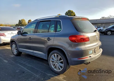 2012 Volkswagen Tiguan S из США, поврежденный, VIN WVGAV7AX0CW005870